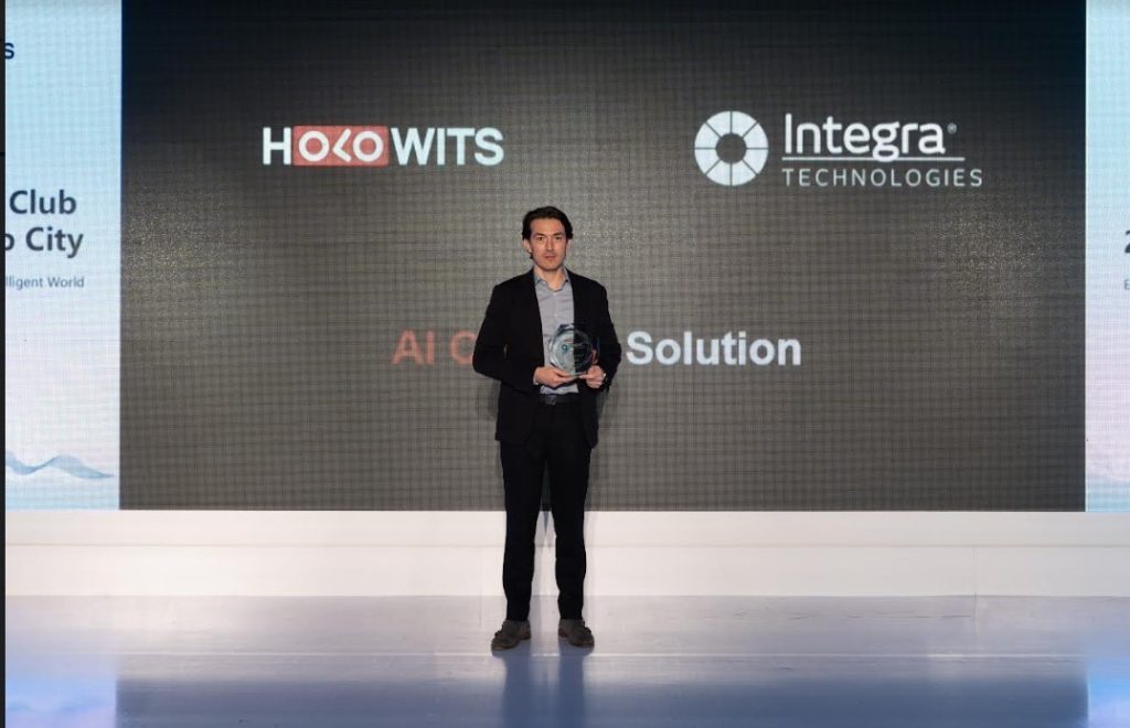La empresa HOLOWITS, originaria de Singapur, organizó un evento en la CDMX para ahondar en la nueva tecnología de sus cámaras con IA.