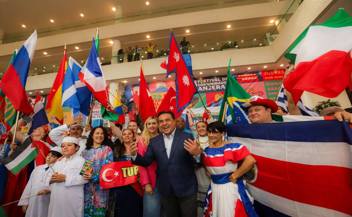 Celebran XVI edición del Festival de Comunidades Extranjeras en QCC